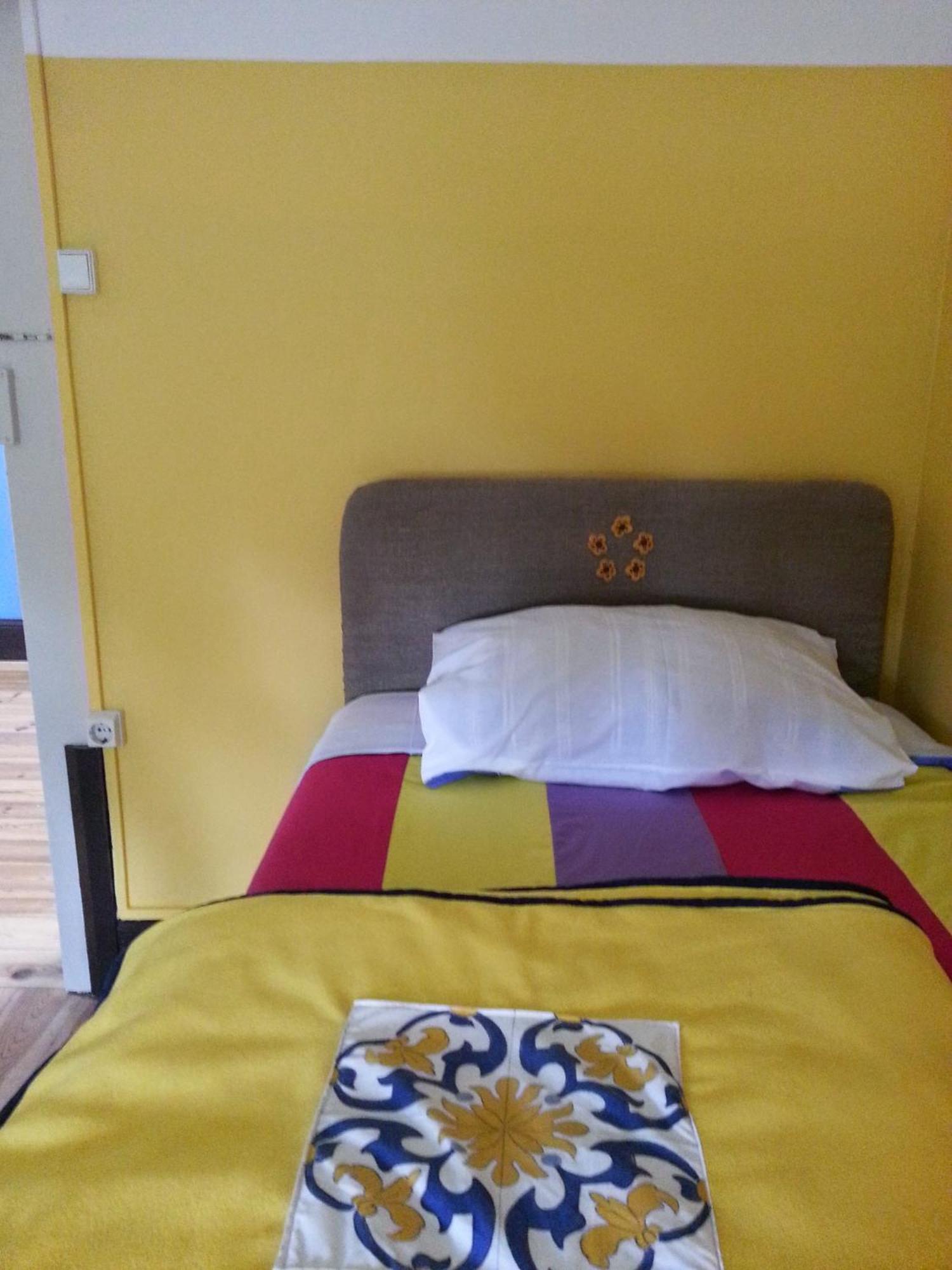 Csi Coimbra & Guest House - Student Accommodation Room photo
